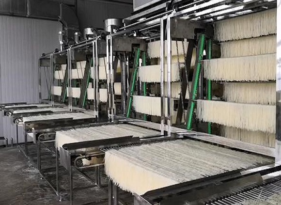 乐动全体育_乐动(中国)制品管在机械构造中的应用——米粉挂晾机
