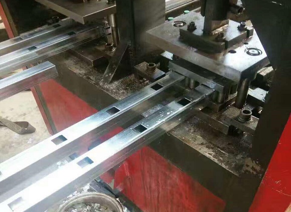 乐动全体育_乐动(中国)家具管加工——开孔